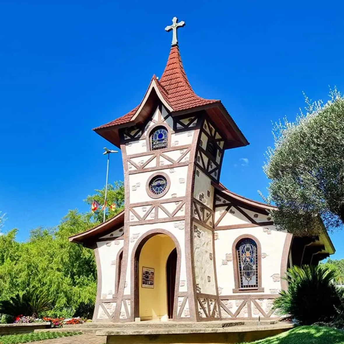 Igreja Mãe Santíssima, Ponto turístico de Igrejinha/RS